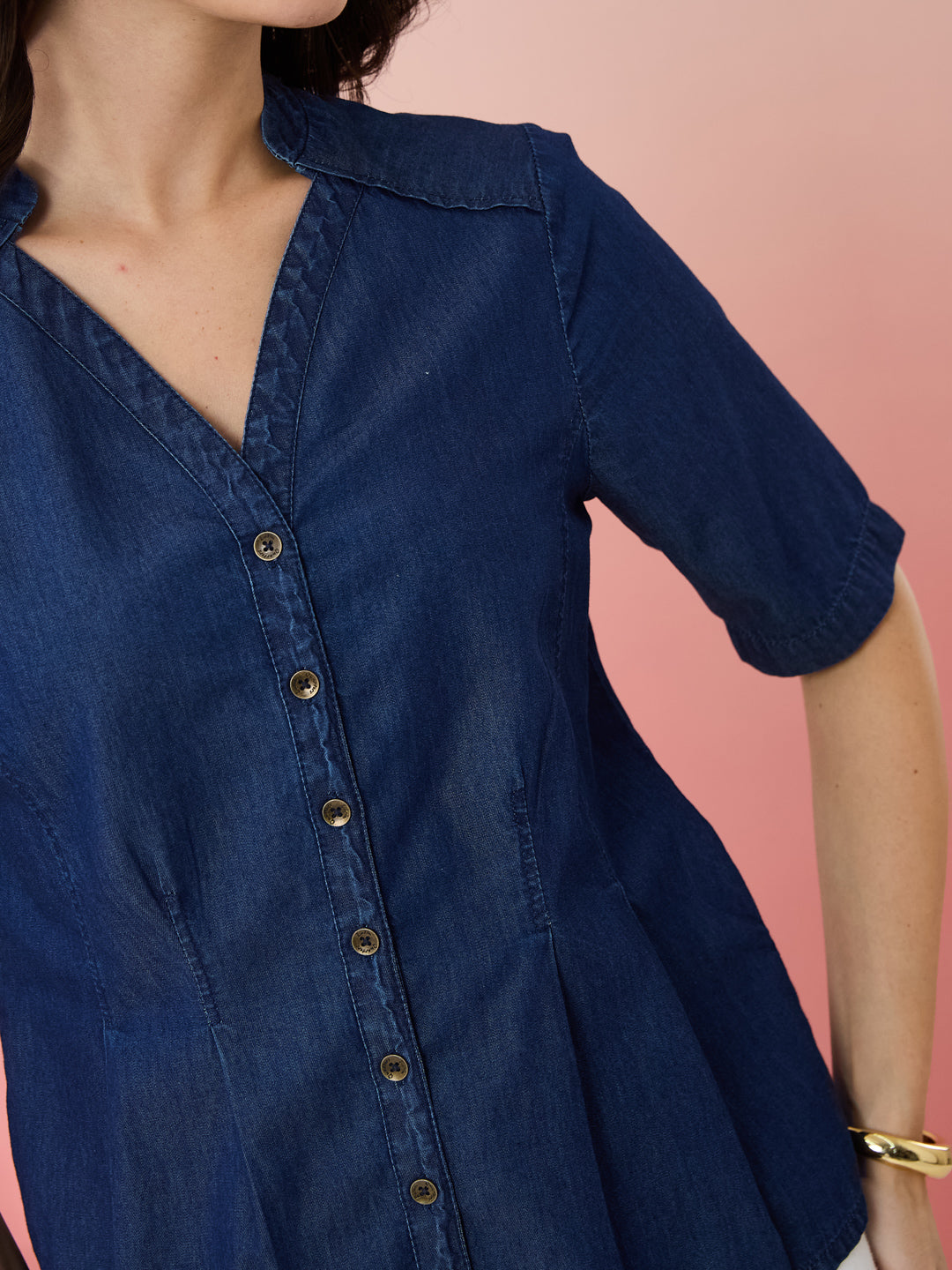 Latin Quarters Women's Blue Solid V-Neck Half Sleeves Casual Top