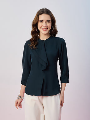 Latin Quarters Women's Green Solid 3/4th Sleeves Mandarin Neck Casual Top