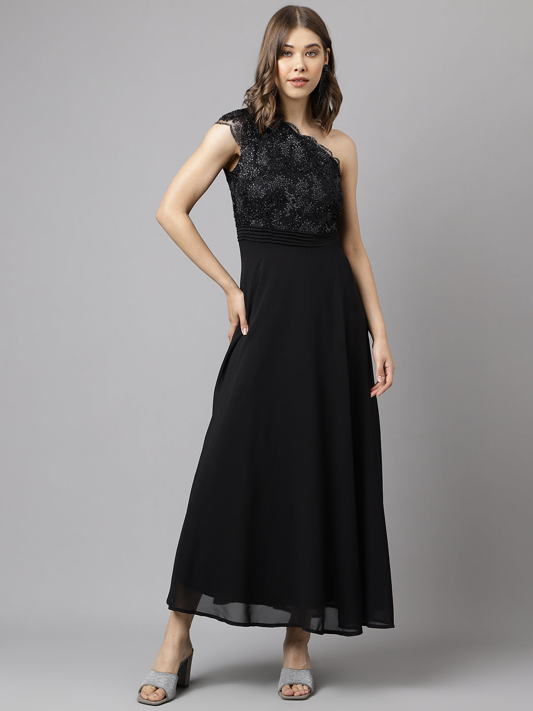 Black Cap-Sleeve Solid Sequin Dress