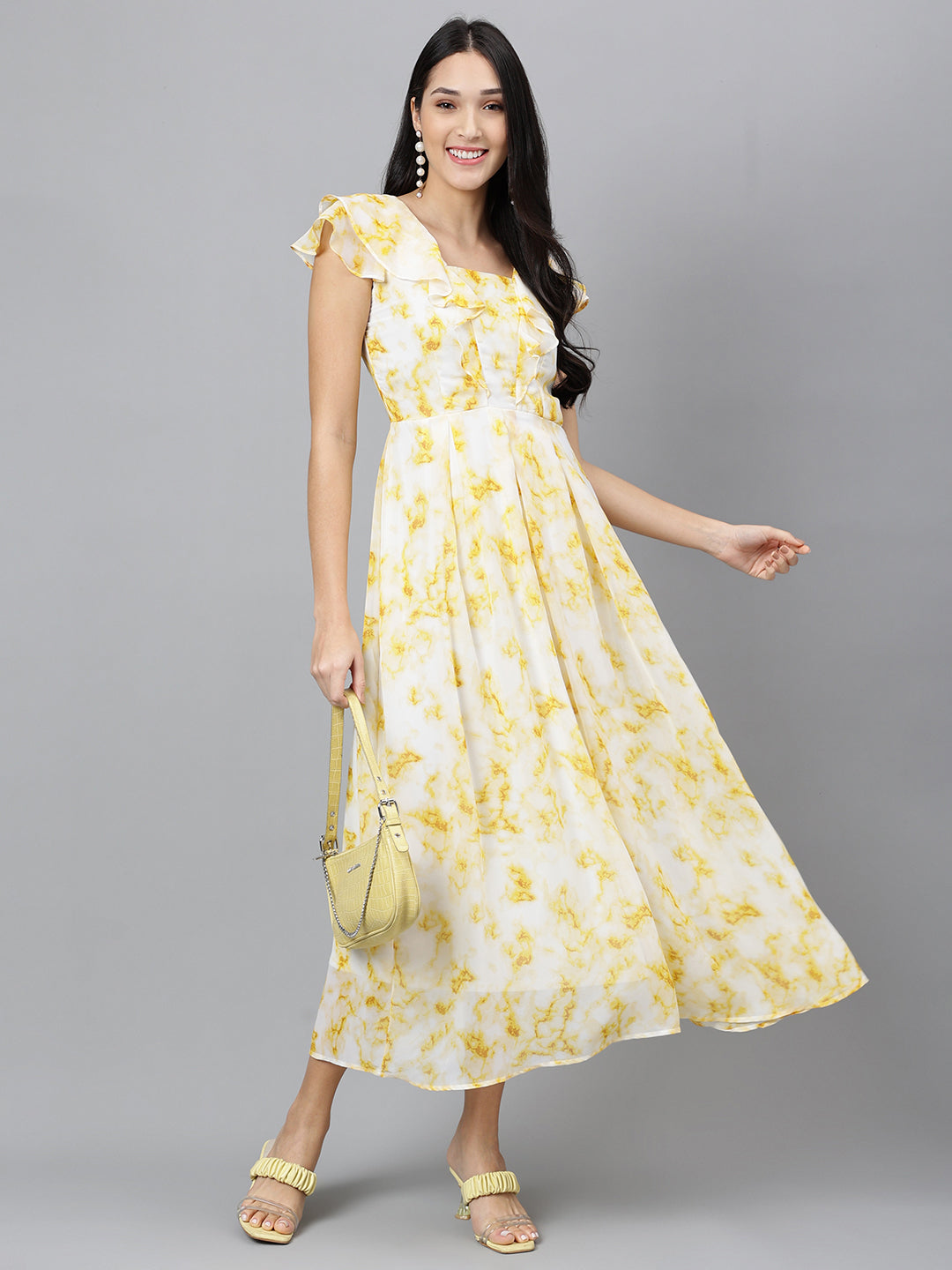 Yellow Short Sleeves Square Neck Dyed Maxi Dress For Casual Wear