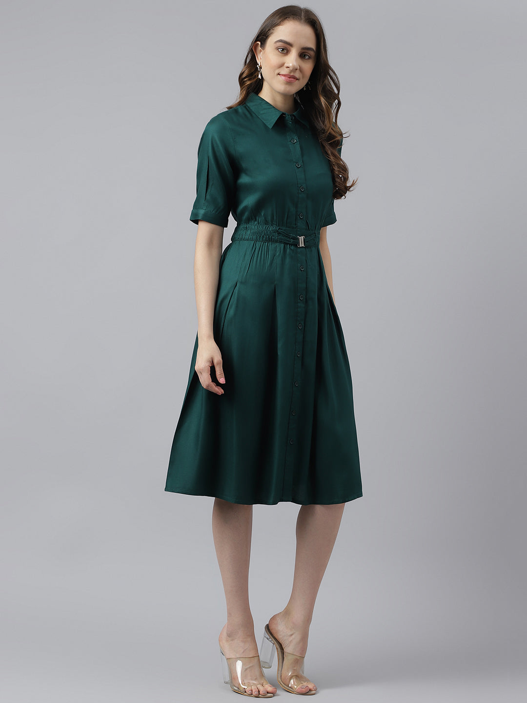 Green Short Sleeves Shirt Collar Solid Knee Length Dress For Casual Wear