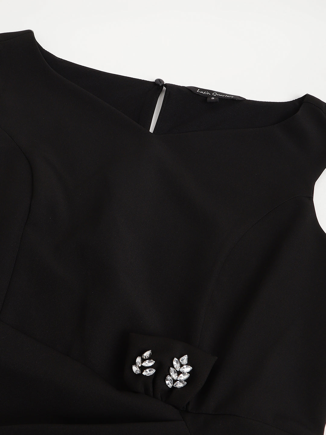 Black Cap Sleeve V-Neck Solid Shift Dress