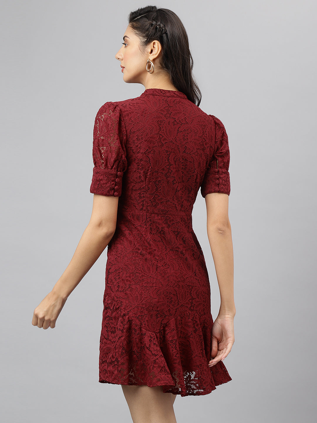 Maroon Solid V Neck Fit & Flare Casual Dress