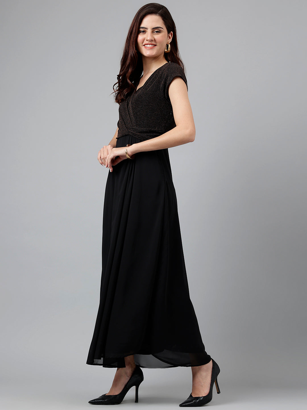 Black Cap Sleeve VNeck Maxi Dress Fit & Flare