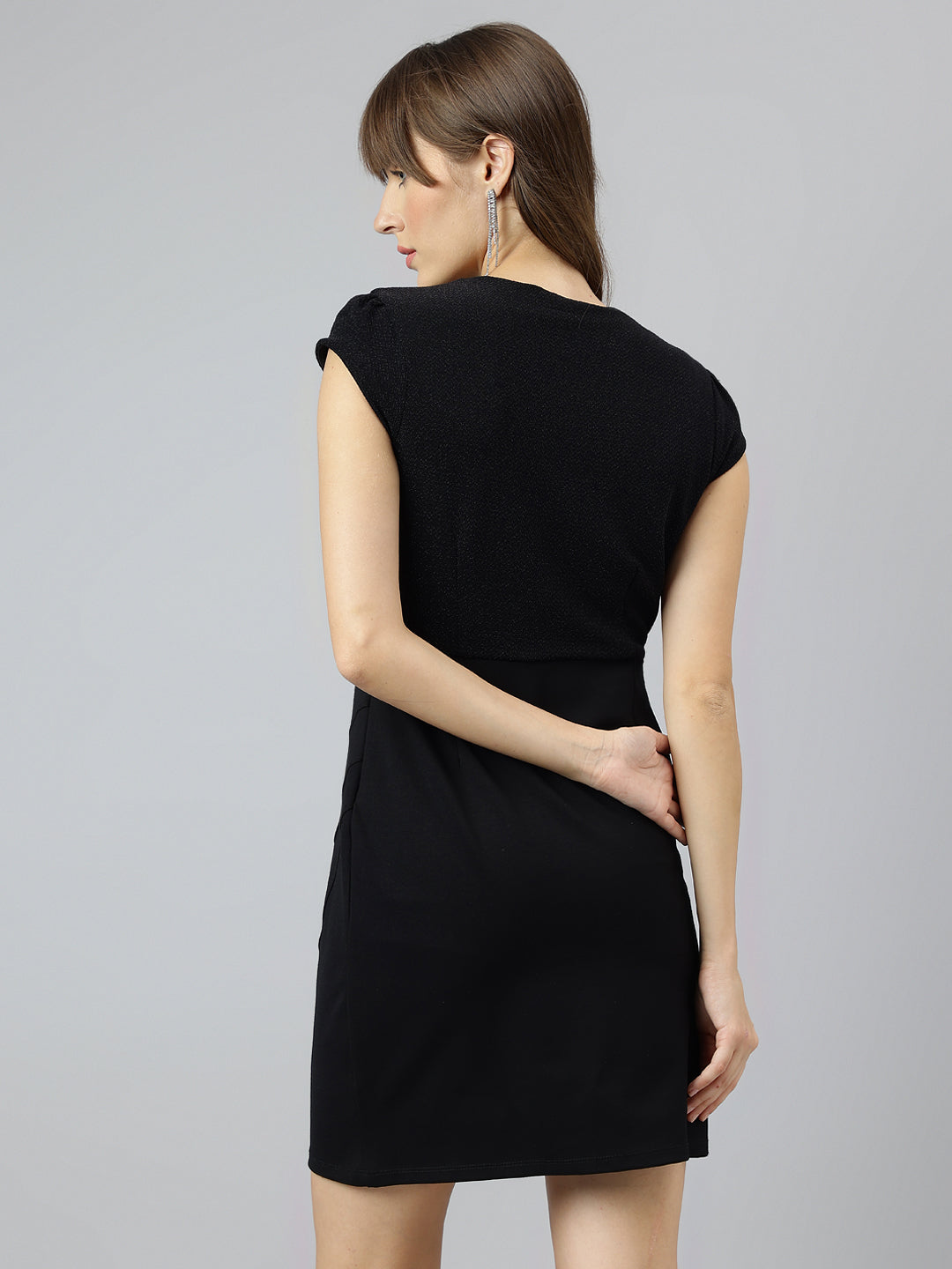 Black V Neck Short Sleeves Bodycon Above Knee Dress For Party Wear