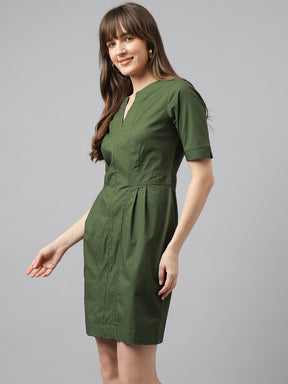 Green Short Sleeve  V Neck Above Knee Dress