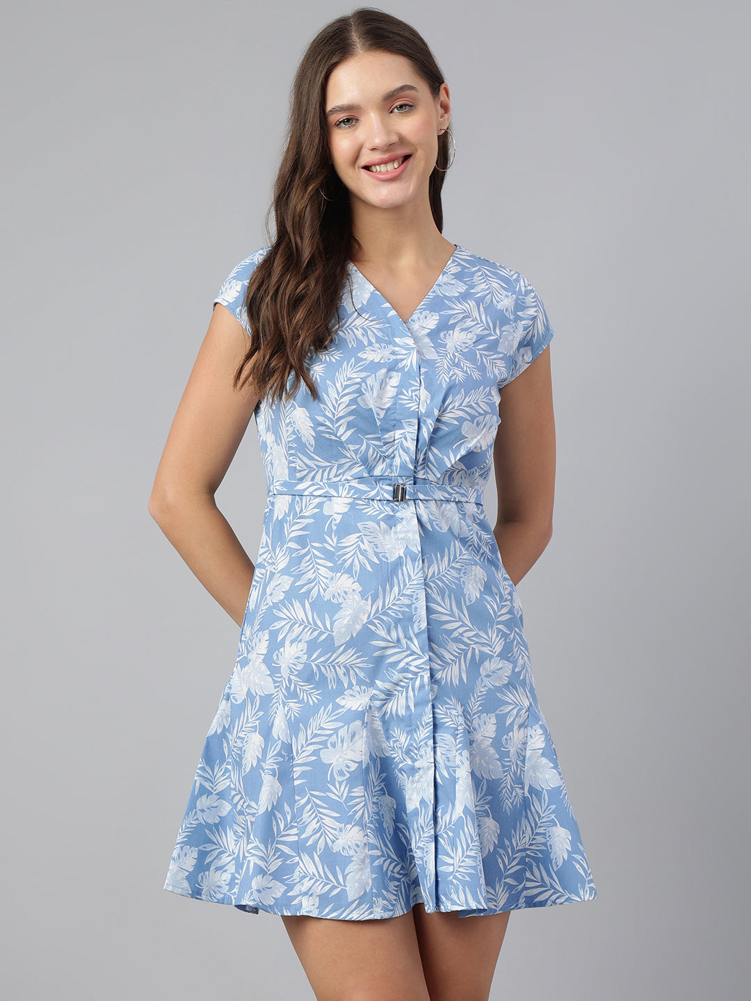 Fresh Blue Cap Sleeve V-Neck Printed Casual Dress for Effortless Style