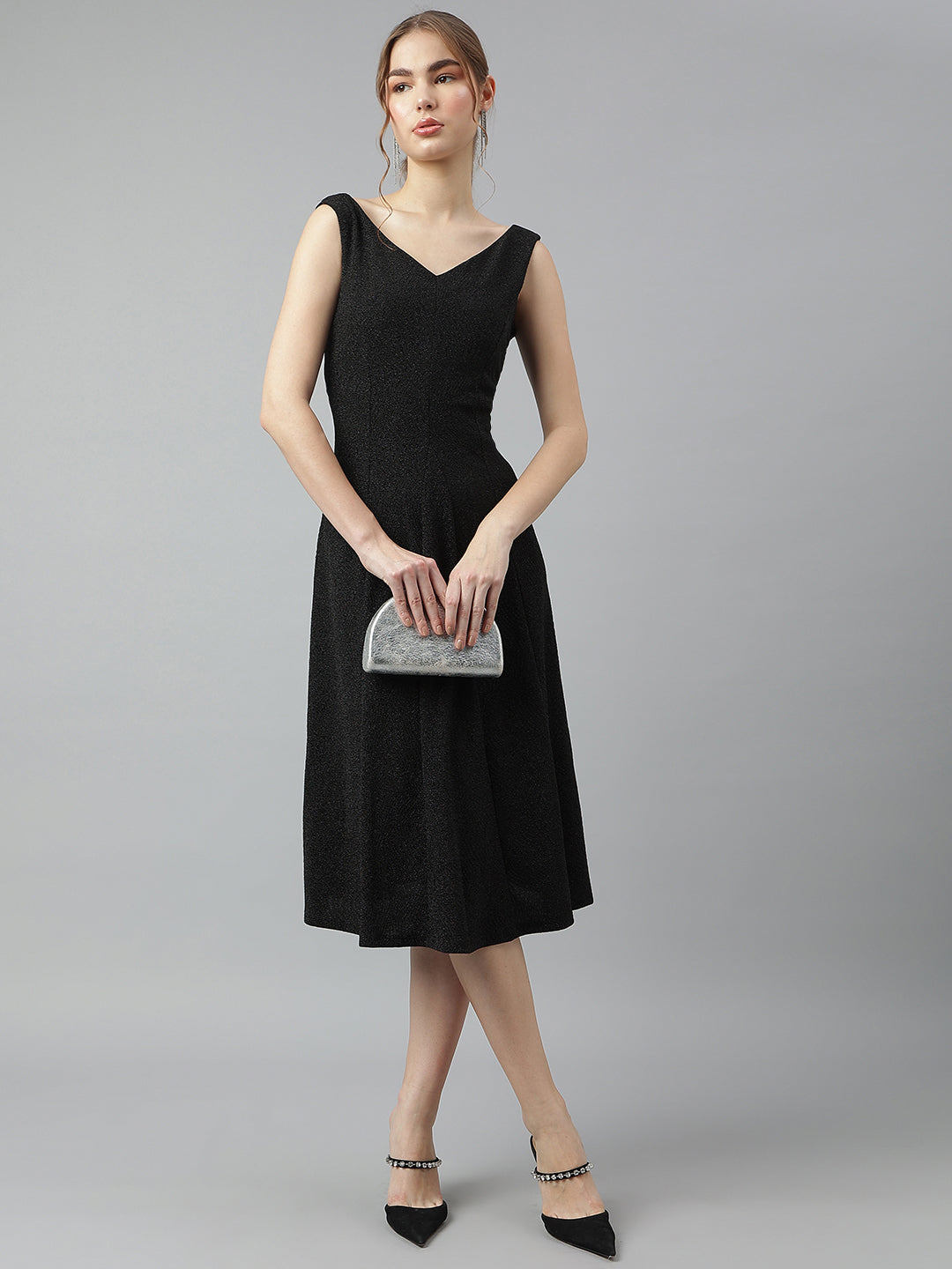 Black V-Neck Sleeveless Solid A-Line Dress For Casual Wear