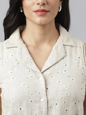 Latin Quarters Women'S Beige Embroidery Collared Sleeveless Shirt Casual Dress