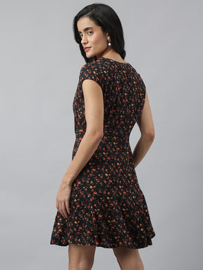 Black Cap Sleeve V-Neck Printed Above Knee Dress For Casual Wear