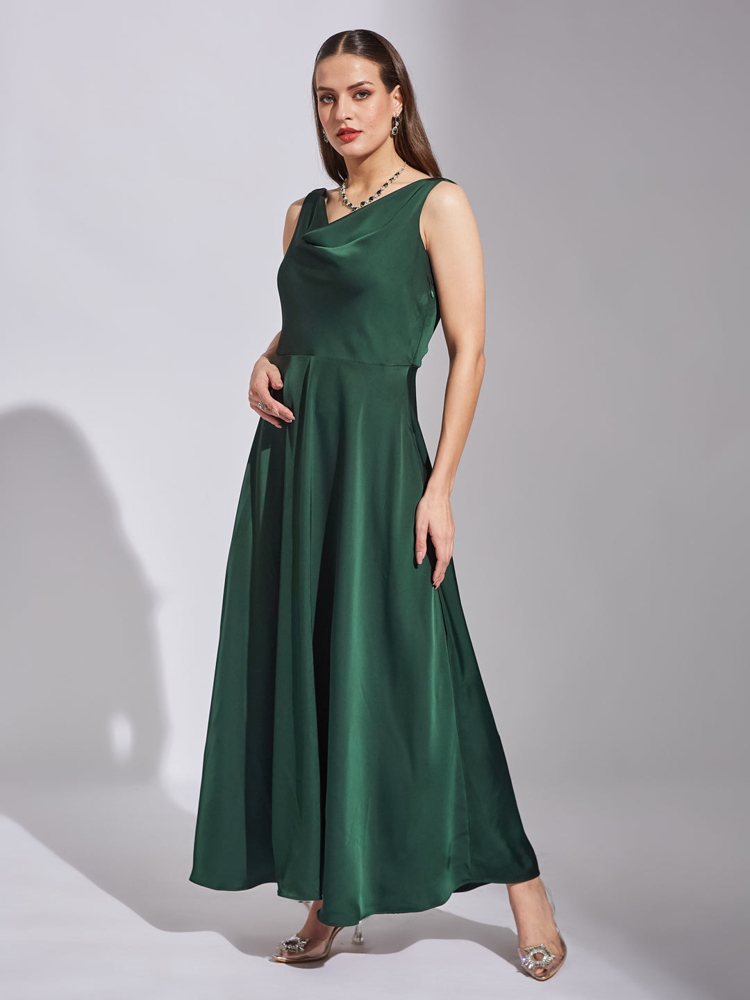 Latin Quarters Women Green V-Neck Sleeveless Solid Dress