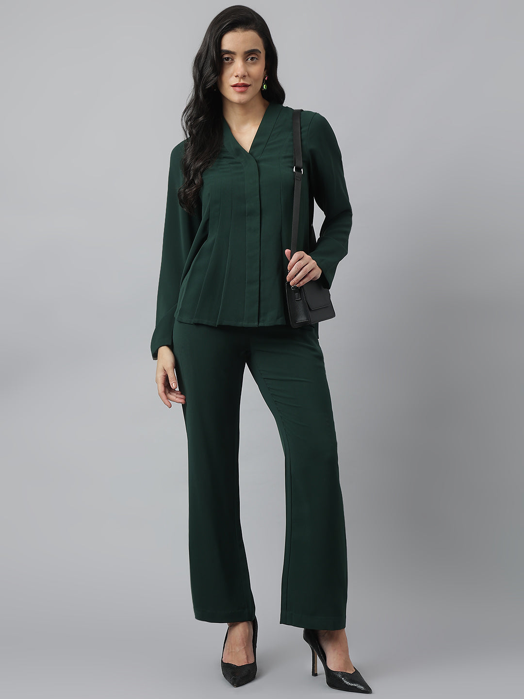 Green Full Sleeve V-Neck Solid Co-Ord Set For Casual Wear