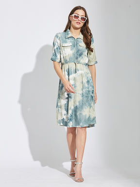 Latin Quarters Women's Green Half Sleeves Collared Tie-Dye Casual Knee Length Dress