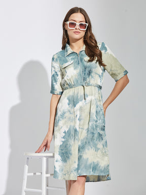 Latin Quarters Women's Green Half Sleeves Collared Tie-Dye Casual Knee Length Dress