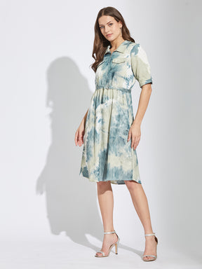 Latin Quarters Women's Green Half Sleeves Collared Tie-Dye Casual Knee Length Dress