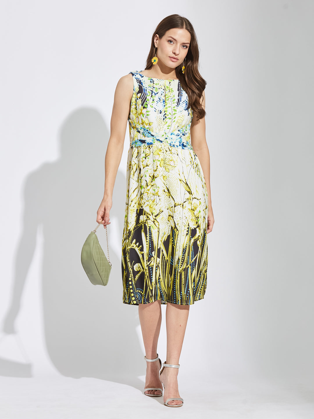 Latin Quarters Women Black Round Neck Sleeveless Printed A-Line Dress For Casual Wear