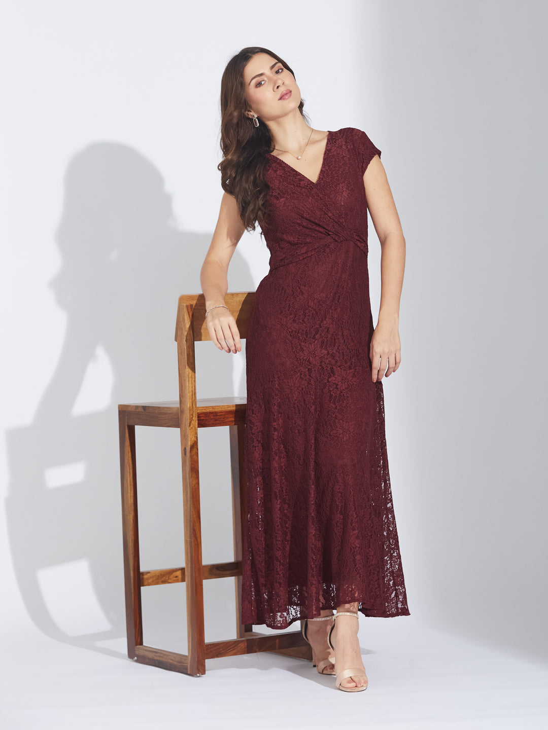Latin Quarters Women's Maroon Cap Sleeves Self Design V-Neck Party Dress