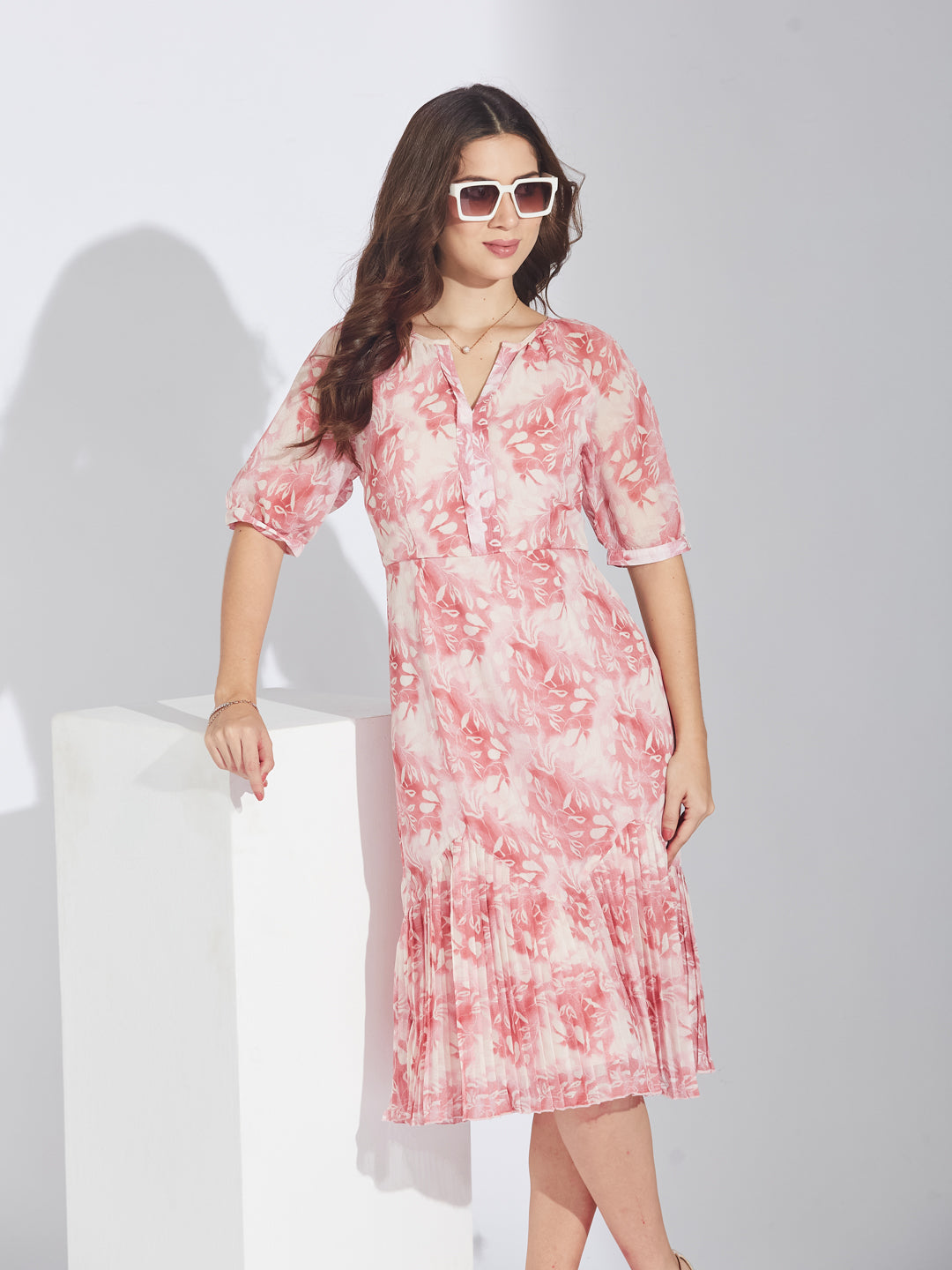 Latin Quarters Women's Dusky Pink Chiffon Floral Print Dress
