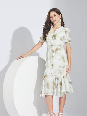Latin Quarters Women's Green Abstract Print Midi Shirtdress