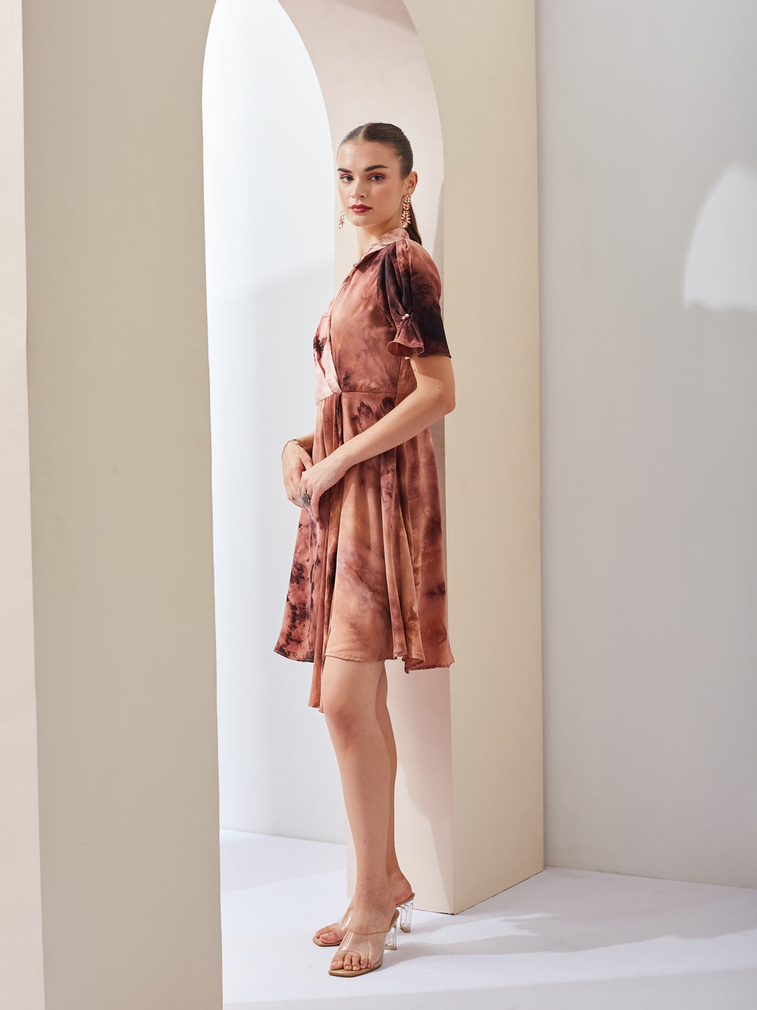 Latin Quarters Women Brown Tie-Dye Collared Short Sleeve Casual Mini Wrap Dress