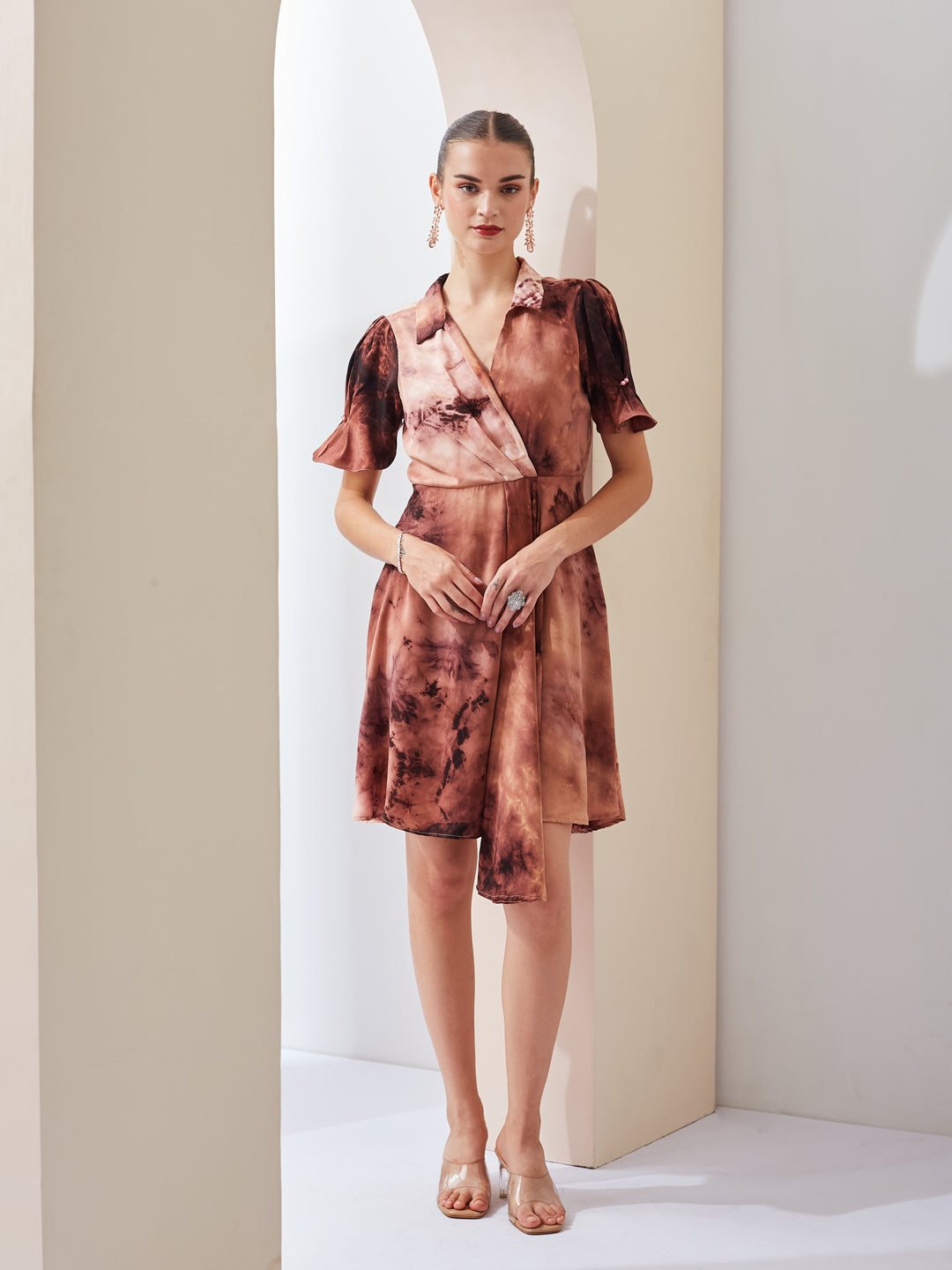 Latin Quarters Women Brown Tie-Dye Collared Short Sleeve Casual Mini Wrap Dress