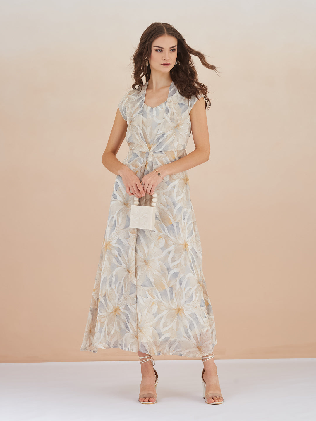 Latin Quarters Women Beige & White Floral Print Cap Sleeve Maxi Dress For Casual Wear