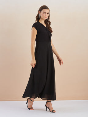 Latin Quarters Women Black Cap Sleeve Flared Maxi Dress for Evening Wear