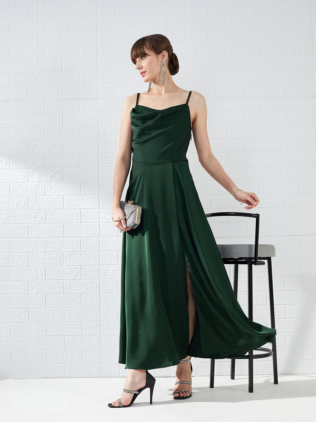 Latin Quarters Women's Green Sleeveless Cowl Neck Solid Party Maxi Dress