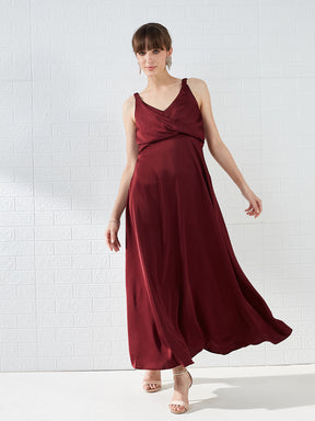 Latin Quarters Women's Maroon Sleeveless V-Neck Solid Party Maxi Dress