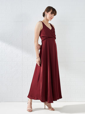 Latin Quarters Women's Maroon Sleeveless V-Neck Solid Party Maxi Dress