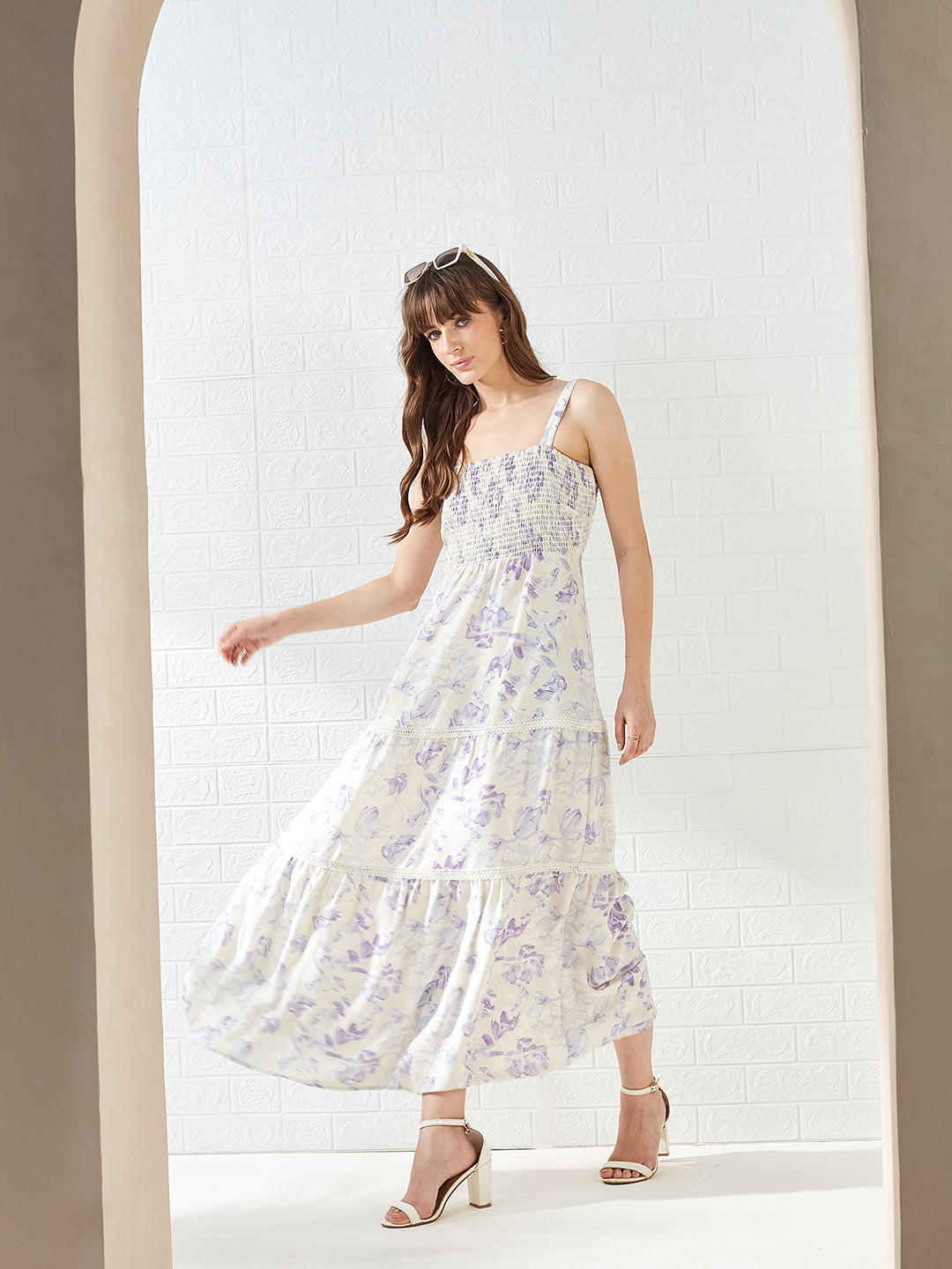 Latin Quarters Women's White Sleeveless Square Neck Printed Casual Maxi Dress