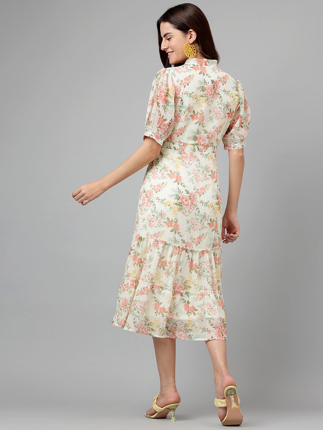 Latin Quarters Women Fit & Flare Pink Half Sleeve V-Neck Printed Casual Dress