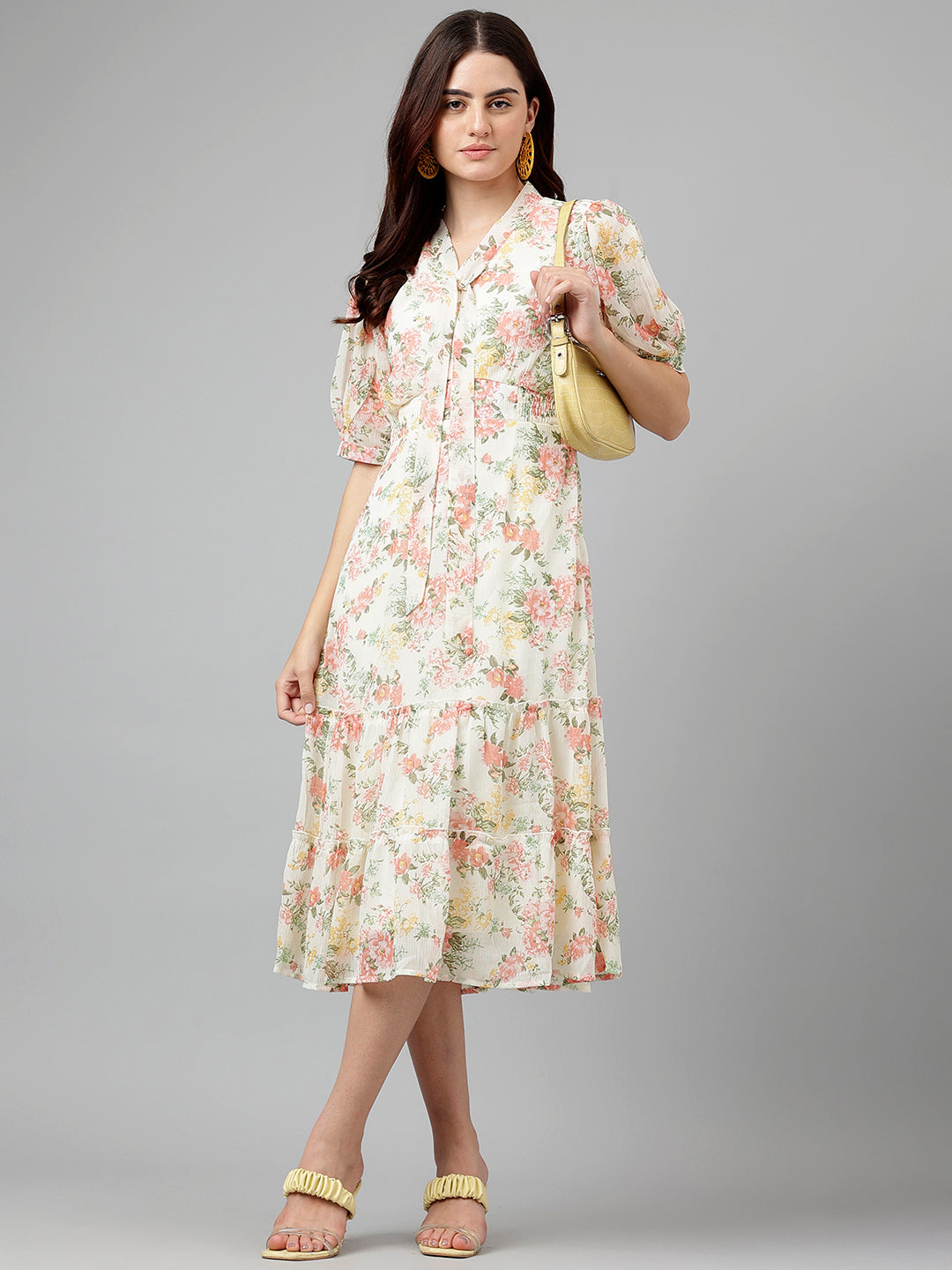 Latin Quarters Women Fit & Flare Pink Half Sleeve V-Neck Printed Casual Dress