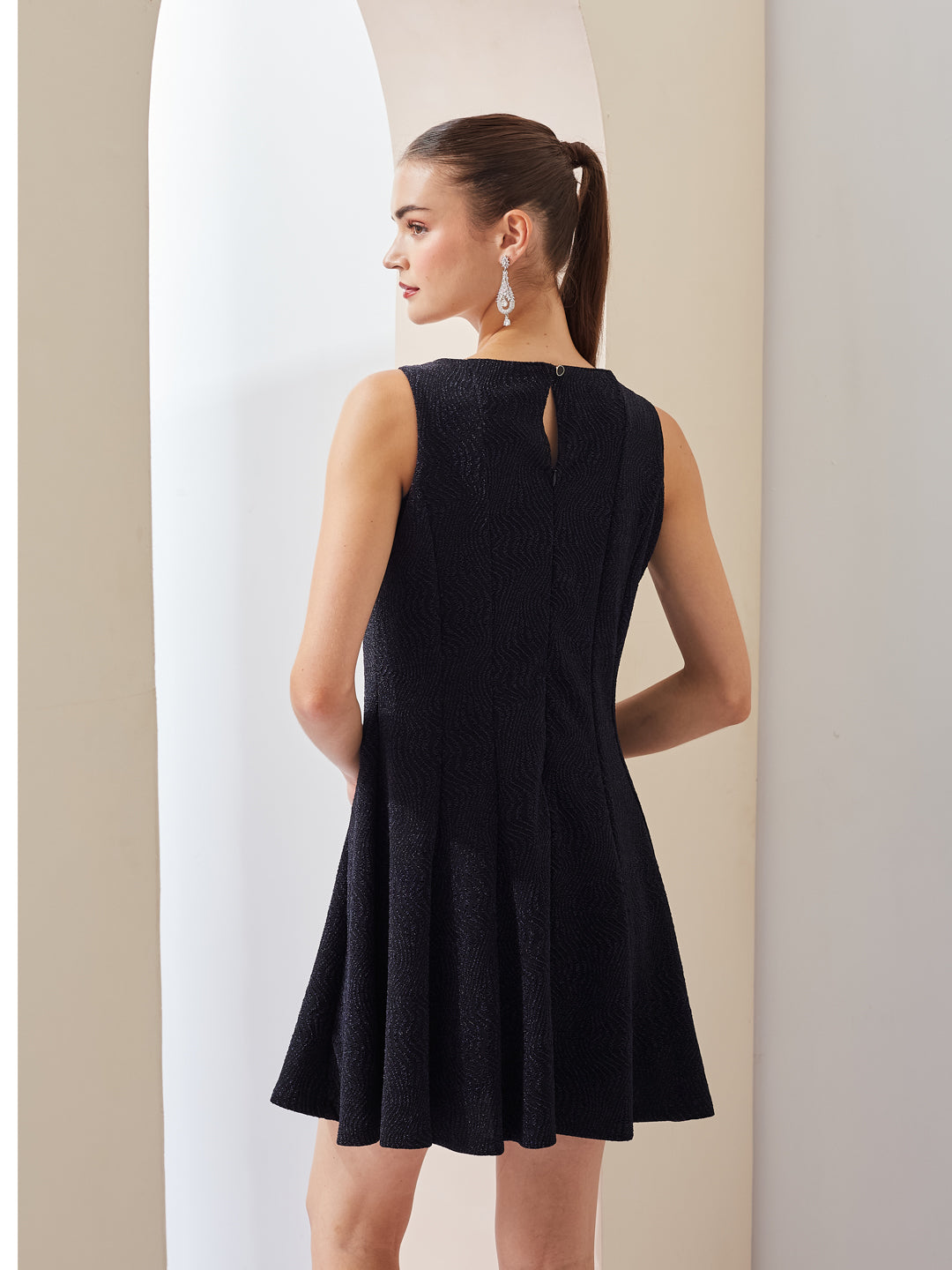 Latin Quarters Women Bodycon Navy Blue Sleevelesss Round Neck Solid Party Dress