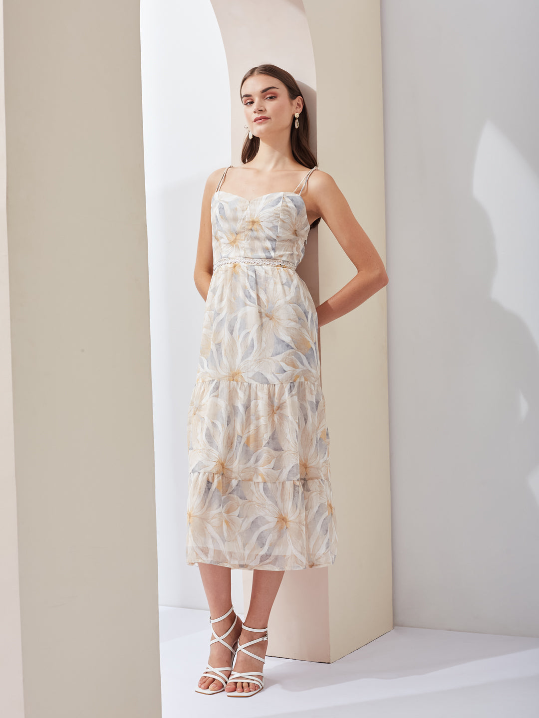 Latin Quarters Women Fit & Flare Grey Strap Sweetheart Neck Printed Casual Dress