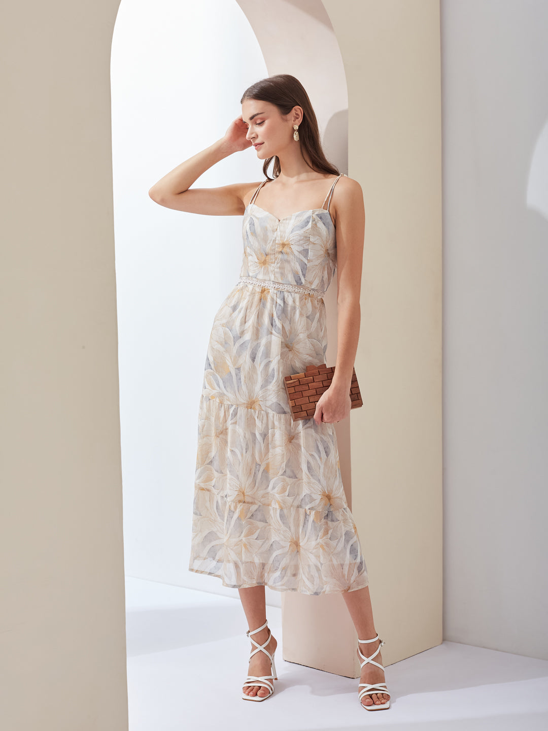 Latin Quarters Women Fit & Flare Grey Strap Sweetheart Neck Printed Casual Dress