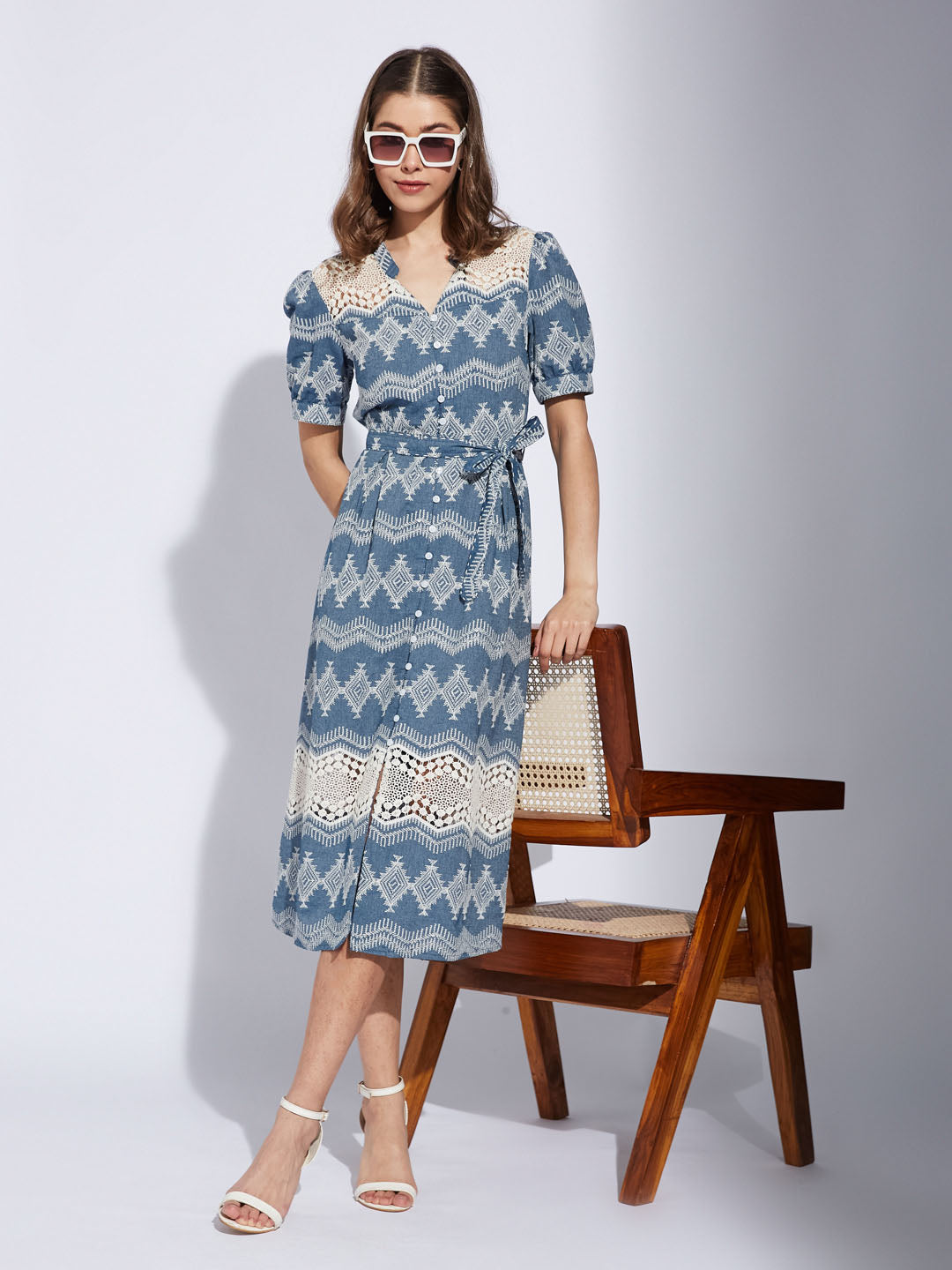 Latin Quarters Women'S Blue V-Neck Half Sleeves Embroidery Casual Shirt Dress