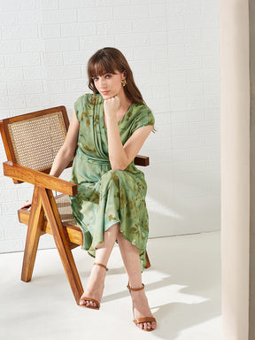 Latin Quarters Women Green Cap Sleeves V-Neck Printed Casual Midi Dress