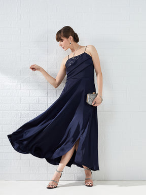 Latin Quarters Women Blue Strappy Sleeves Sweetheart Neck A-line Party Maxi Dress