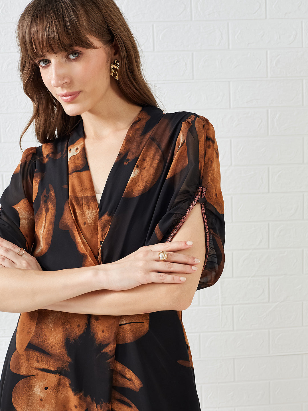Latin Quarters Women's Brown Printed V-Neck Half Sleeves Casual A-Line Dress