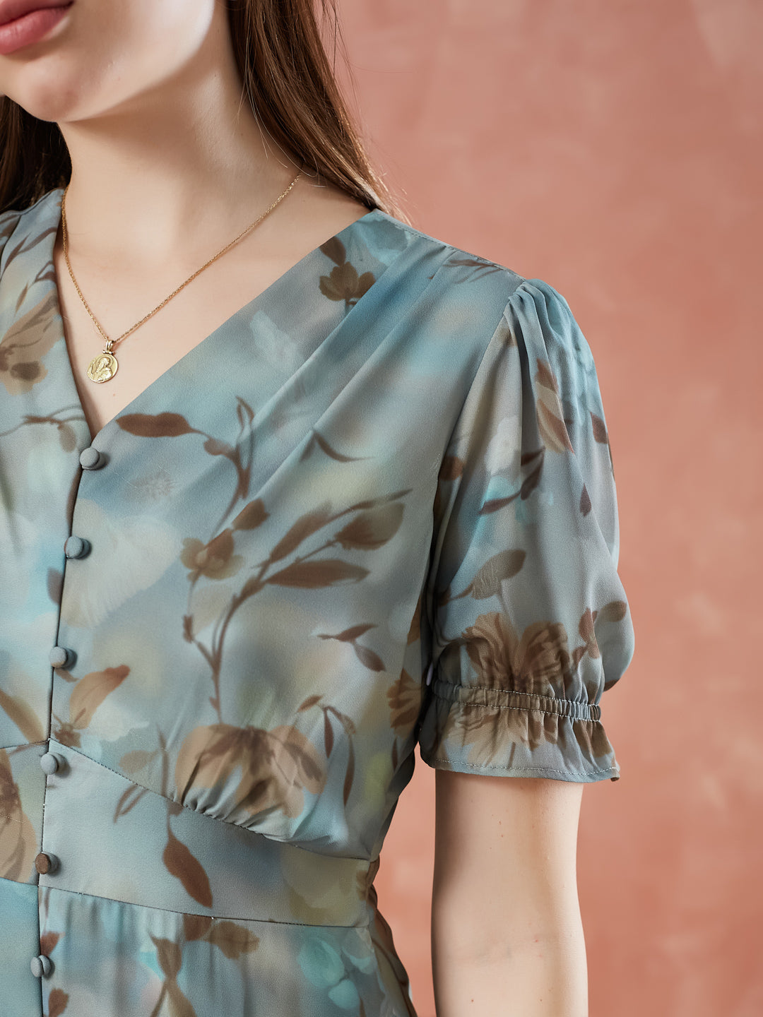 Latin Quarters Women's Green Half Sleeves Printed V-Neck Casual Dress