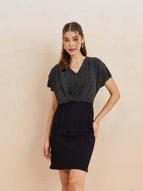 Latin Quarters Women'S Black V-Neck Cap Sleeves Solid Party Bodycon Dress