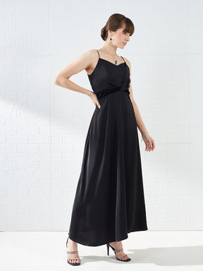 Latin Quarters Women's Black Strappy Sweetheart Neck Solid Party Maxi Dress
