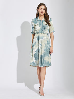 Latin Quarters Women's Green Half Sleeves Collared Tie-Dye Casual Knee Length Dress