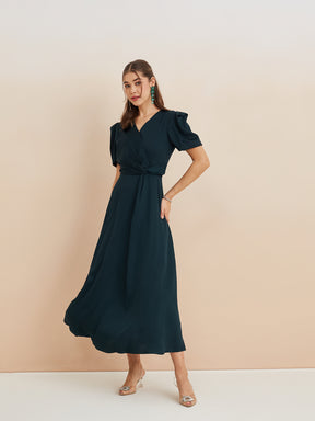 Latin Quarters Women'S Green V-Neck Half Sleeves Solid Party A-line Dress