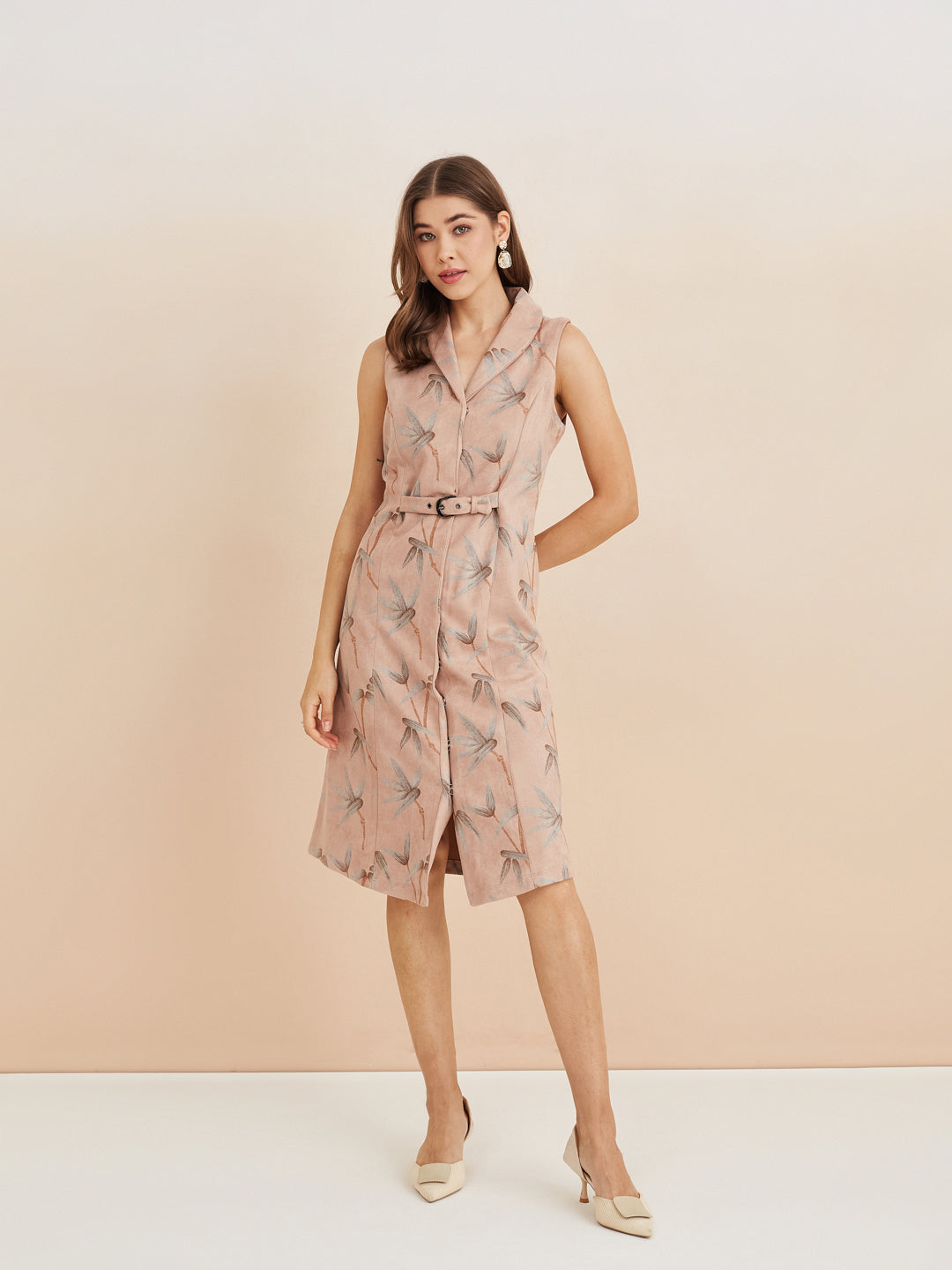 Latin Quarters Women'S Beige Collar Neck Sleeveless Printed Casual Shirt Dress