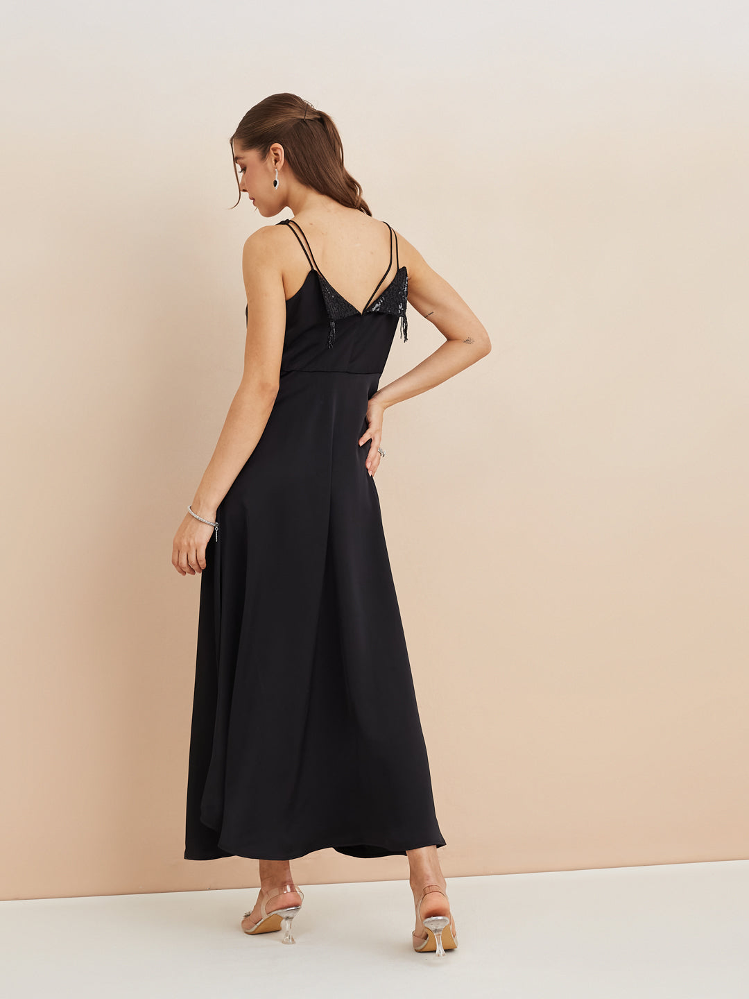 Latin Quarters Women'S Black Cowl Neck Sleeveless Solid Party A-Line Dress