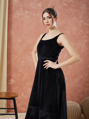 Latin Quarters Women's Black Sleeveless Solid Square Neck Evening Dress