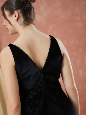 Latin Quarters Women's Black Sleeveless Solid Square Neck Evening Dress