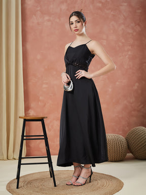 Latin Quarters Women's Black Strap Sleeves Solid Sweatheart Neck Party Dress